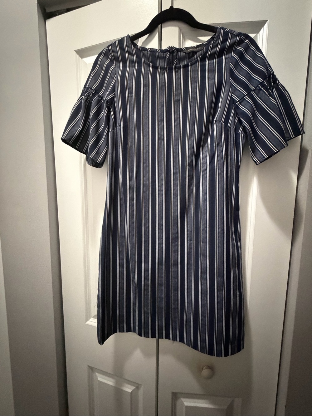 Banana Republic Navy and White Striped Shift Dress with Ruffle Sleeves